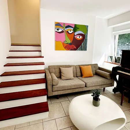 Vendégház In Bb - Double Room, Dudelange, Luxembourg